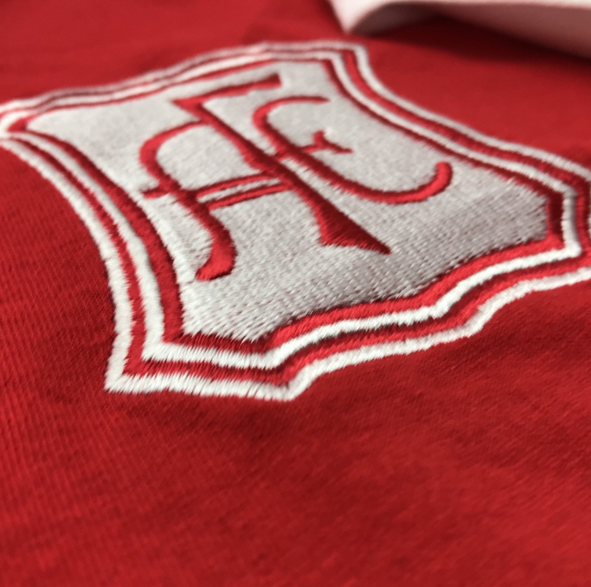 Retro Aberdeen Football Shirt